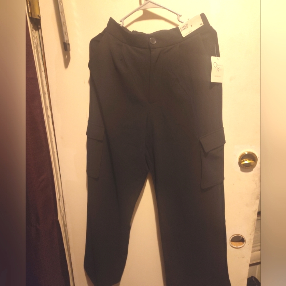 New orange kids essentials black cargo pants wms medium